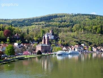 Германия. Бавария. Мильтенберг. Отель с рестораном.