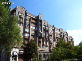 Продам 3-комнатную квартиру Кривой Рог